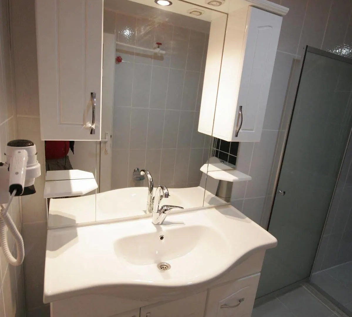 Berrak Su Hotel Αττάλεια